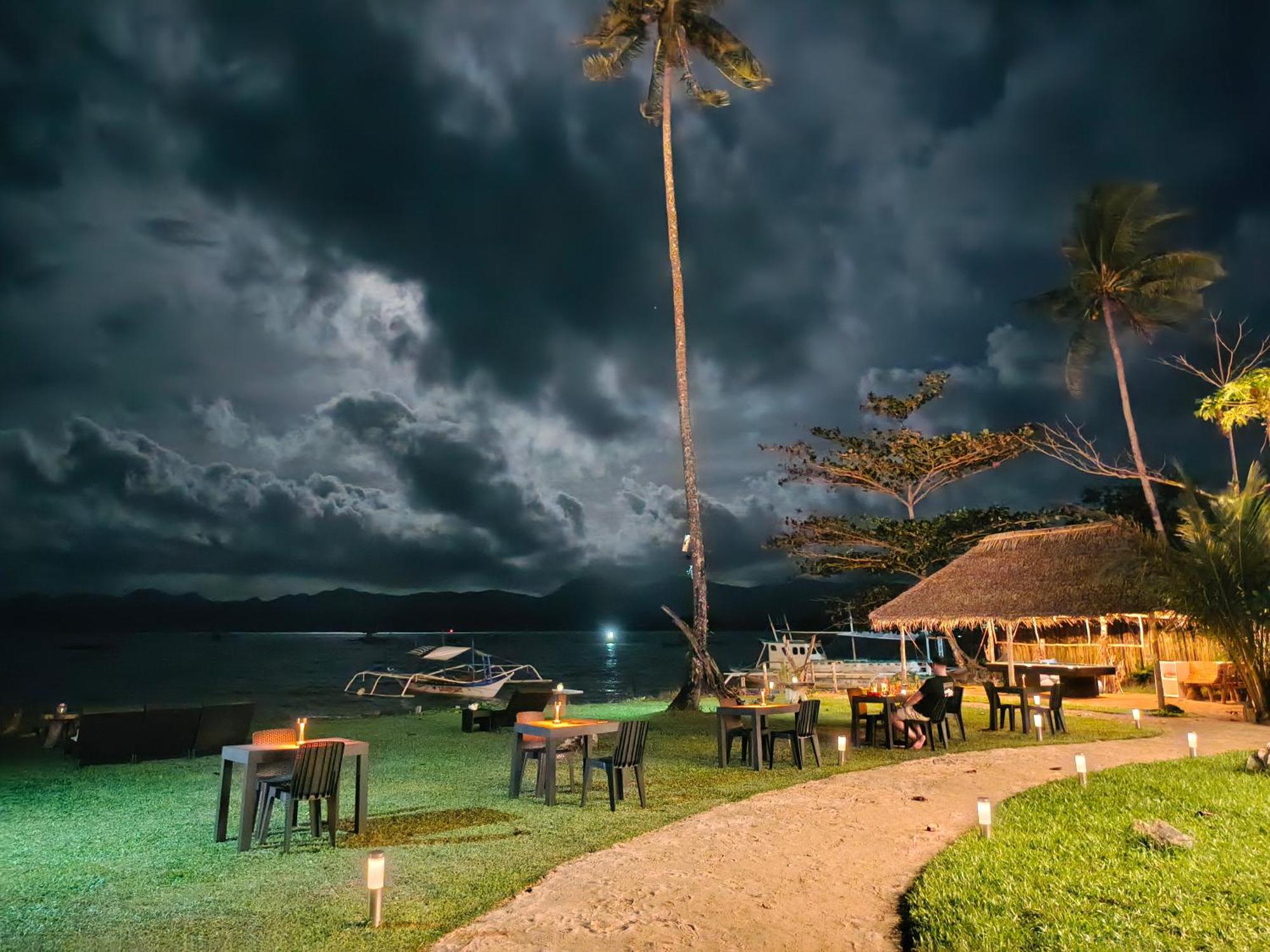 Bebeladan Beach Resort, In The Last Indigenous Corner Эль-Нидо Экстерьер фото